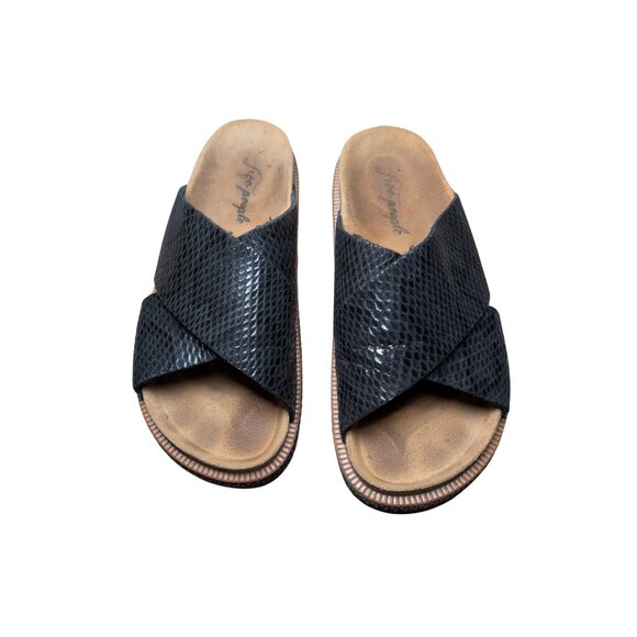 Free People Sidelines Footbed Sandals Black Snake Slides Size 7 (EU 37) - Picture 2 of 11